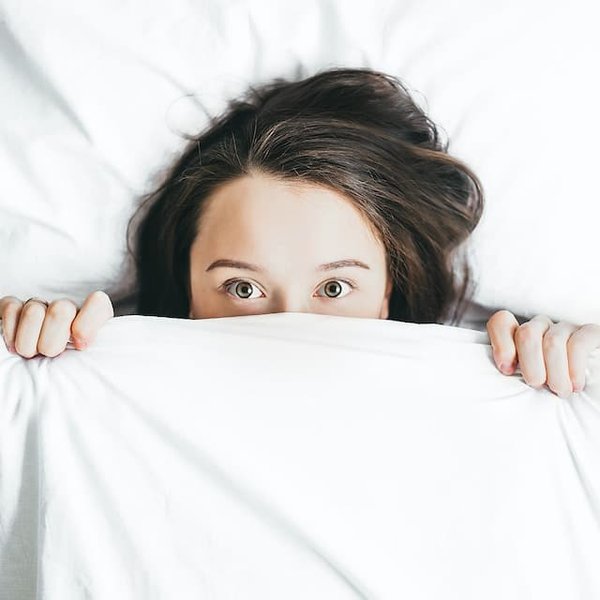 Quels sont les conseils pour soulager les problèmes de sommeil et améliorer la qualité du sommeil ?